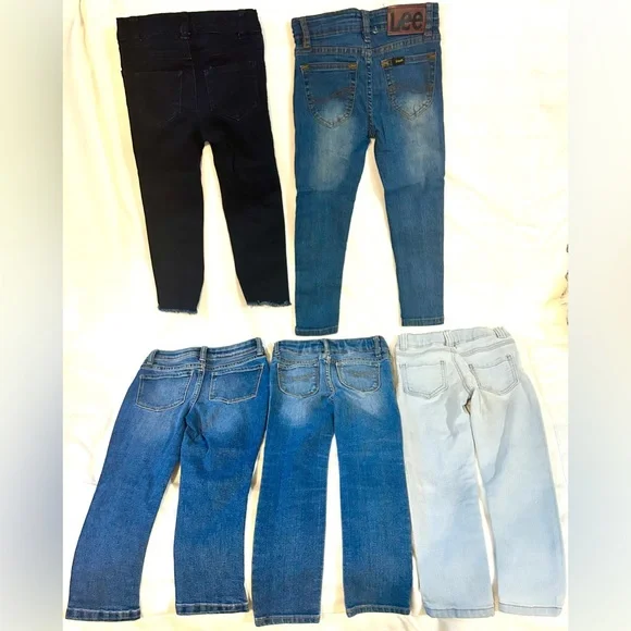 5 Pair BUNDLE!! Girls Jeans size 4 Toddler Jumping Beans
Garanimals Lee Baby Gap - Picture 3 of 13